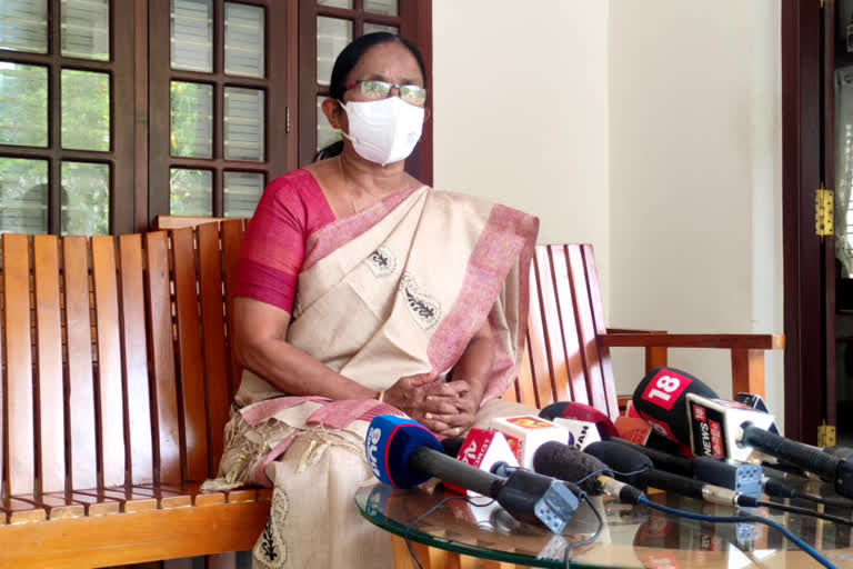 Health Minister KK Shailaja said that Chief Minister has not violated Covid Protocole.  Health Minister KK Shailaja  KK Shailaja  Chief Minister  Chief Minister has not violated Covid Protocole  Covid Protocole  Covid  മുഖ്യമന്ത്രി കൊവിഡ് മാനദണ്ഡങ്ങള്‍ ലംഘിച്ചിട്ടില്ല; കെ കെ ശൈലജ  മുഖ്യമന്ത്രി  കൊവിഡ് മാനദണ്ഡങ്ങള്‍  കൊവിഡ്  മുഖ്യമന്ത്രി കൊവിഡ് മാനദണ്ഡങ്ങള്‍ ലംഘിച്ചിട്ടില്ല  കെ കെ ശൈലജ