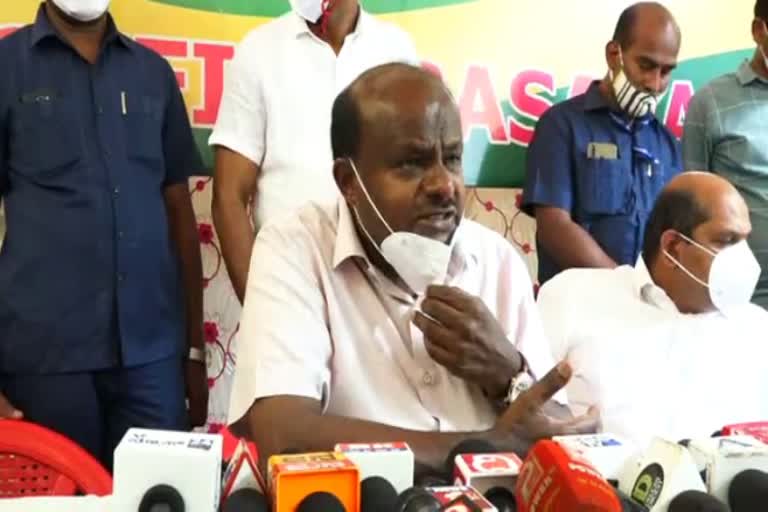 HD Kumaraswamy