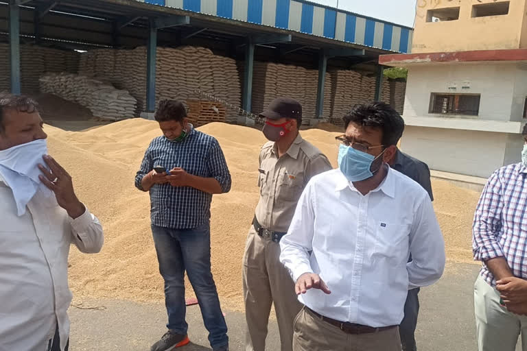 Charkhi Dadri Eclipse on purchase of wheat due to lack of crop in the market