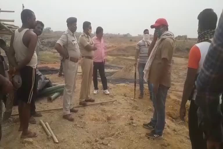 attacked-on-construction-site-in-giridih