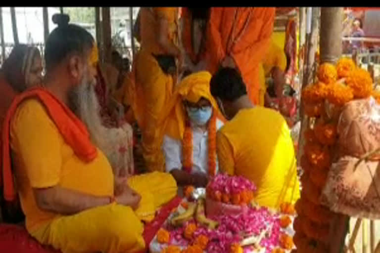 nirvani-aakhara-start-yagya-for-elimination-of-corona-in-haridwar