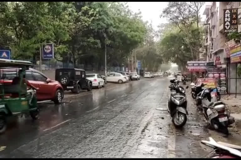 delhi weather change