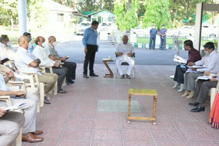 All party party meeting postponed, All party party meeting postponed news, CM Yadiyurappa corona, CM Yadiyurappa corona news, ಸರ್ವಪಕ್ಷ ಸಭೆ ಮುಂದೂಡಿಕೆ, ಸರ್ವಪಕ್ಷ ಸಭೆ ಮುಂದೂಡಿಕೆ ಸುದ್ದಿ, ಸಿಎಂ ಯಡಿಯೂರಪ್ಪಗೆ ಕೊರೊನಾ, ಸಿಎಂ ಯಡಿಯೂರಪ್ಪಗೆ ಕೊರೊನಾ ಸುದ್ದಿ,