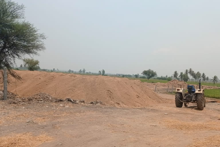 Illegal sand mining in Gangavathi