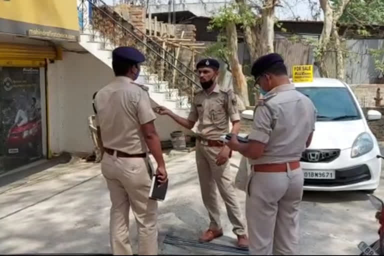 पुलिस जांच में जुटी