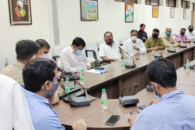 The Deputy Commissioner held a meeting with the Akhadas in ranchi