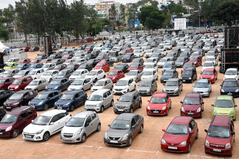 exports of passenger vehicles decreased