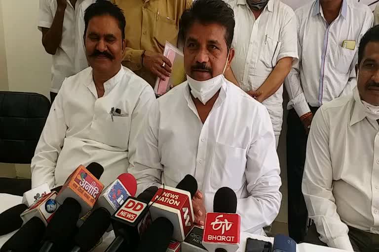 Bala Bachchan accuses collector