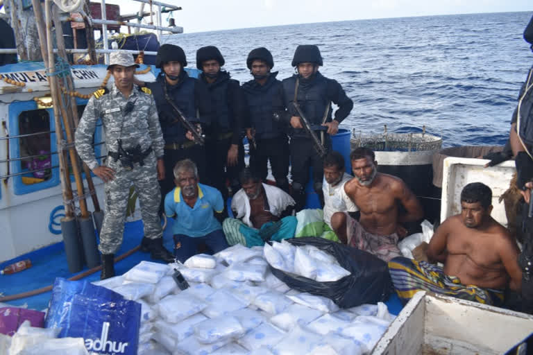 Indian navy seizes narcotics