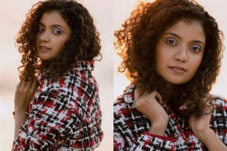 actress anna ben latest instagram post about cosmetic items  നടി അന്നാ ബെന്‍  അന്നാ ബെന്‍ സിനിമകള്‍  അന്നാ ബെന്‍ വാര്‍ത്തകള്‍  actress anna ben latest instagram post  actress anna ben news  anna ben photos