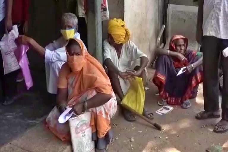 people in Gadag facing problem without getting pension