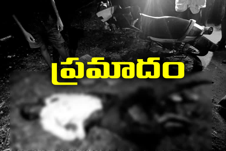 road accident at wanaparthy district