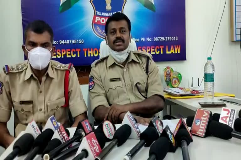 dcp press meet, peddapalli kidnap case