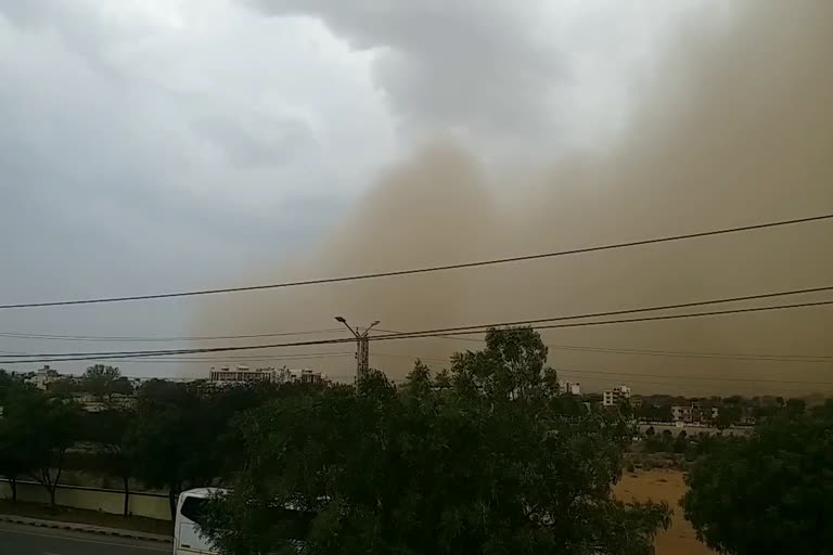 Latest hindi news of rajasthan, राजस्थान की ताजा हिंदी खबरें , Sand Storm in Churu