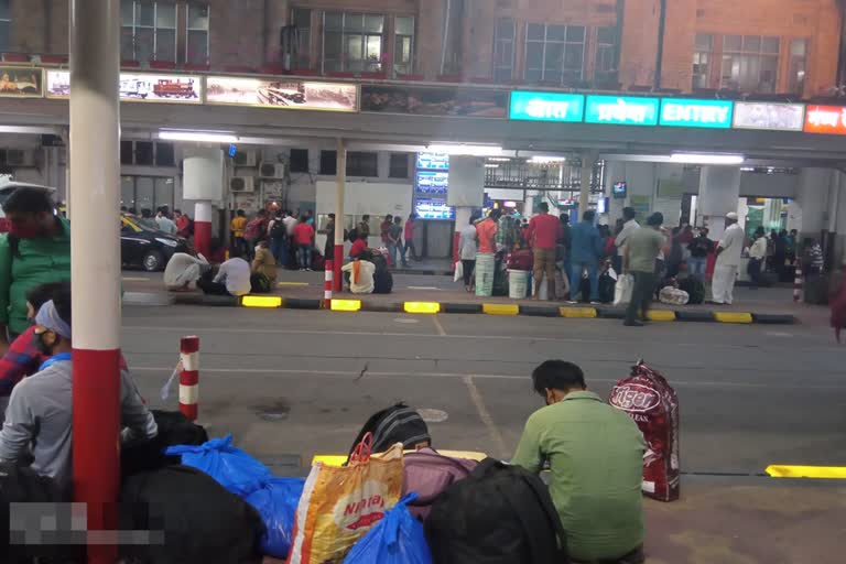 Labor Migration Lockdown Mumbai