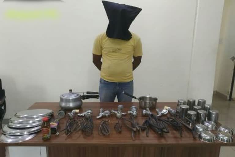 one robbery-arrested by police in bbsr