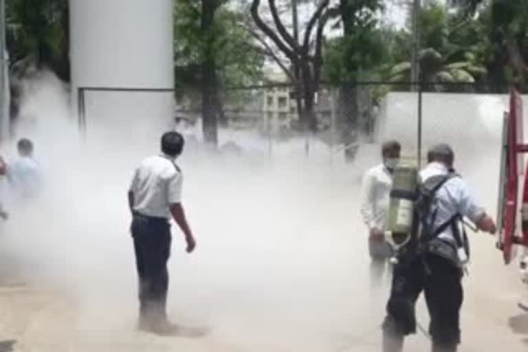 24 people due to oxygen tanker leak at Dr. Zakir Hussain Hospital