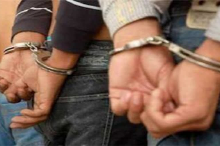 haripal-police-arrested-6-robbers-with-loot-items-in-hooghly