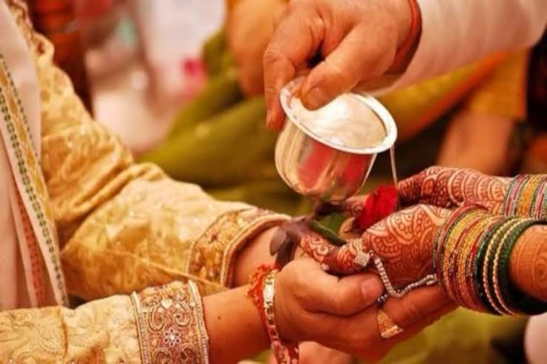 collector-allow-marriage-cermony-in-bhind