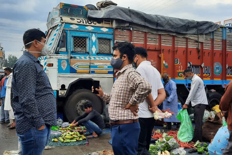 गाड़ियों के प्रवेश लिए ऑड इवेन फॉर्मूला