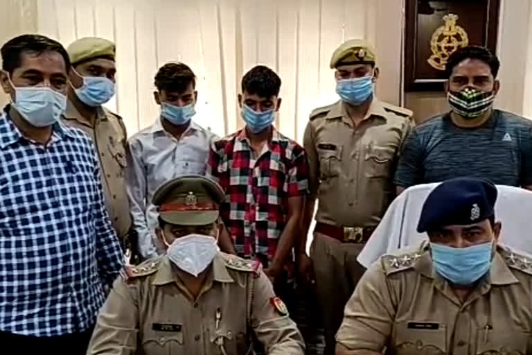 पुलिस ने दो चोरो को किया गिरफ्तार