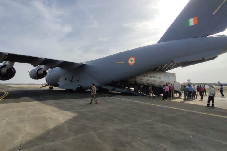 એરફોર્સના C-17 વિમાનથી મોકલ્યું ટેન્કર, જામનગરથી ઓક્સિજન લાવશે