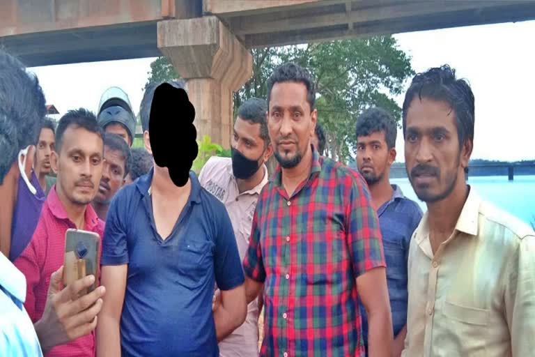 A man rescued a young man who jumped in to river in Mangaluru