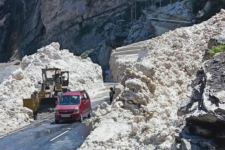 kinnaur restored after two days