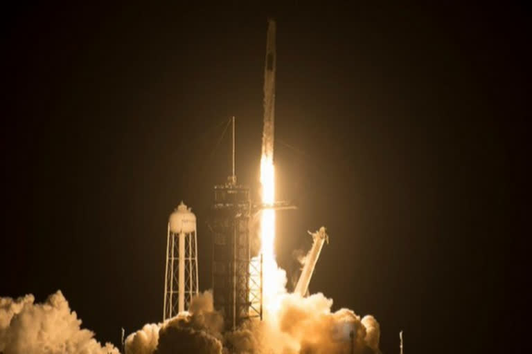 Space X capsule with 4 astronauts docks with ISS