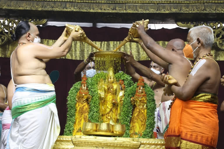 vasanthotsavam-first-day-in-tirumala-temple