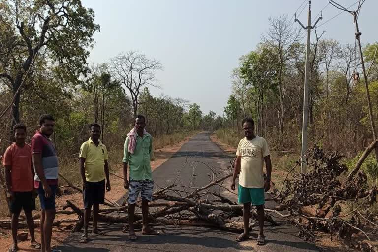 Checkpost made in village connected to Telangana border in Bijapur