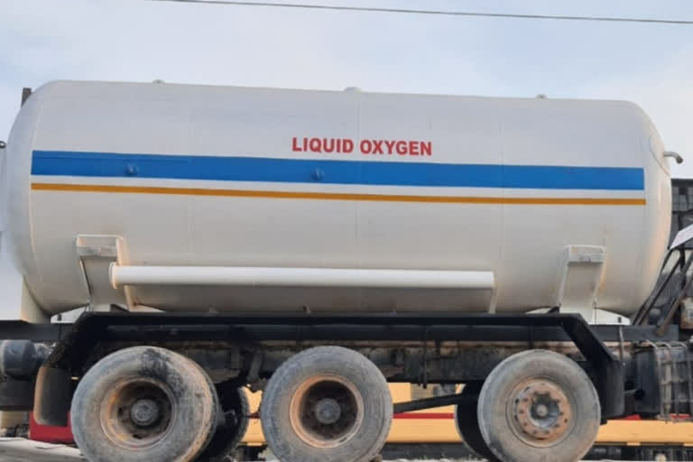 Chhattisgarh provides oxygen tanker to Lucknow hospital