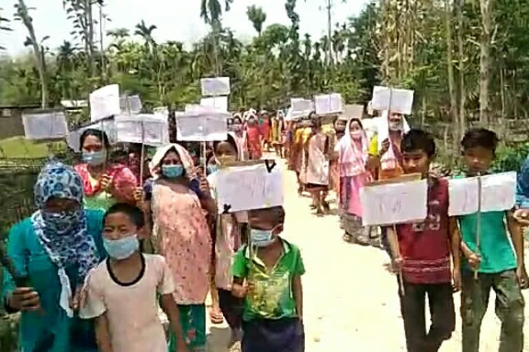 protest-at-saibook-village-on-sumila-ronghangpi-murder-etv-bharat-news