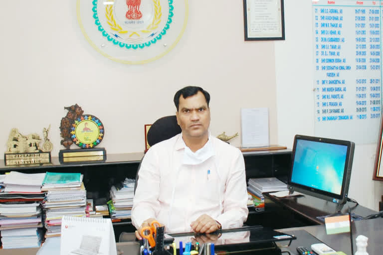 kawardha collector ramesh kumar