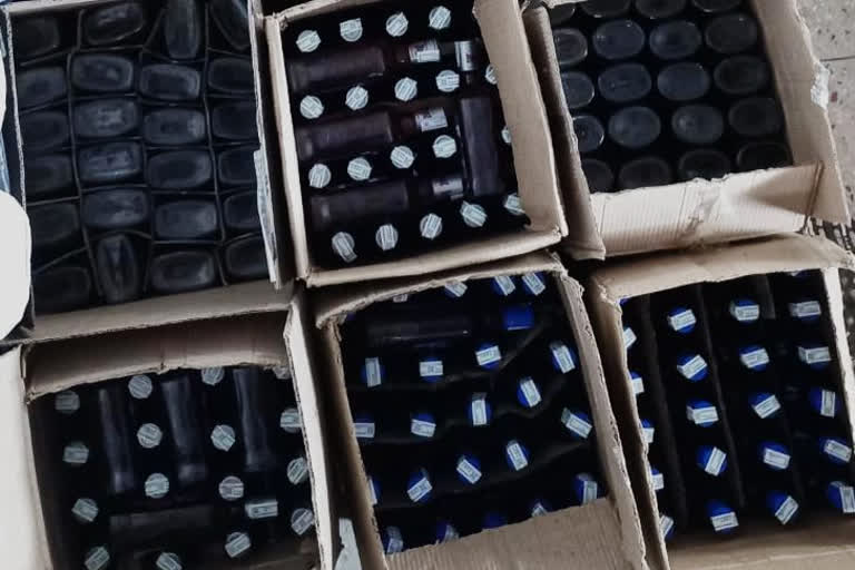 police seized illegal liquor in hazaribag