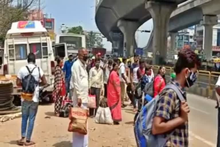 people leaving bengaluru