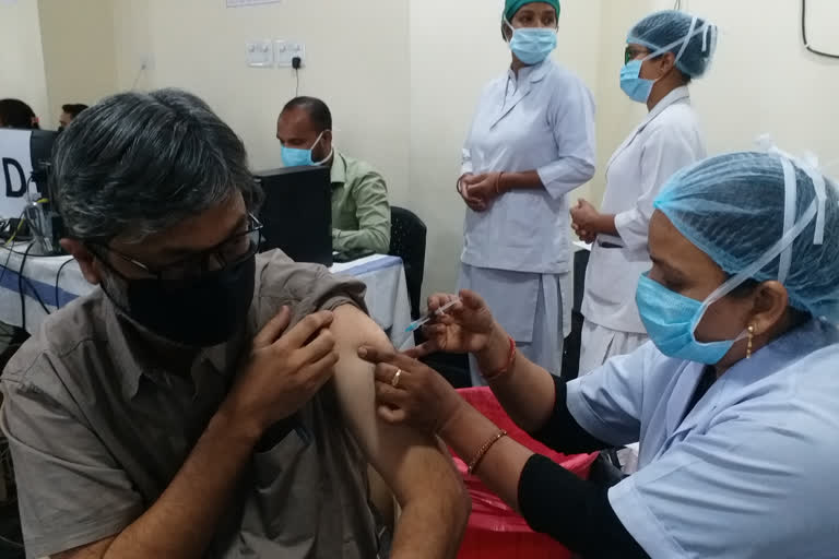 vaccination process slowed in chhattisgarh