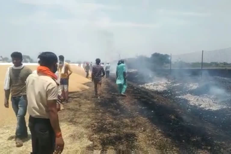 Fire in Jabalpur farm