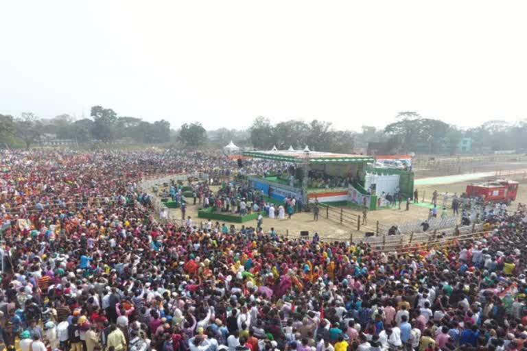 করোনাকালে ভোট-বঙ্গে প্রচারে রাজনৈতিক দলগুলি ৷