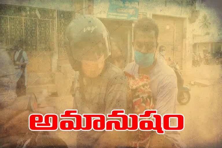 covid dead body shifted on bike at srikakulam