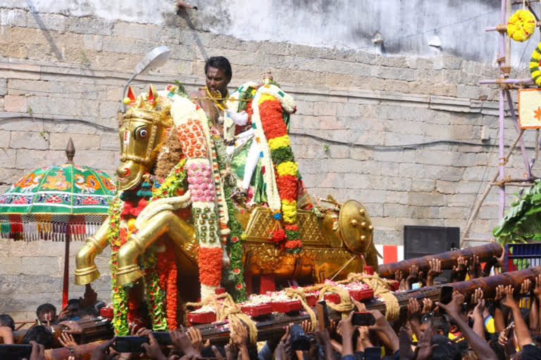 kallazhagar landing in artificial vaigai river in madurai