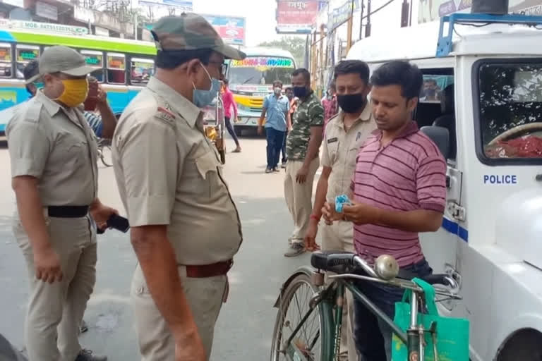 people Arrest for not Wearing mask in Corona situation in Krishnanagar nadia