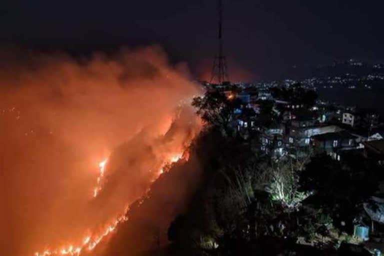 Fire in the forest of Mizoram reached to settlement areas