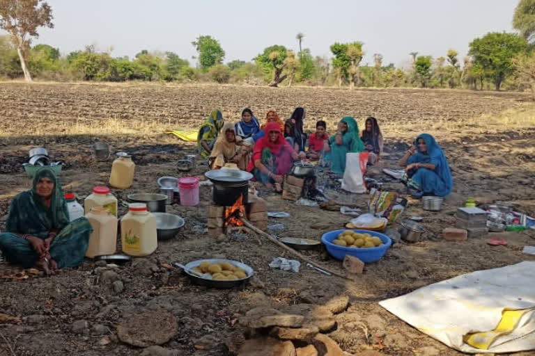 Unique technique of villagers to stop corona infection