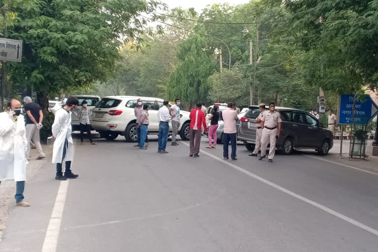 People protested at Pushpanjali Hospital in Gurugram due to lack of oxygen