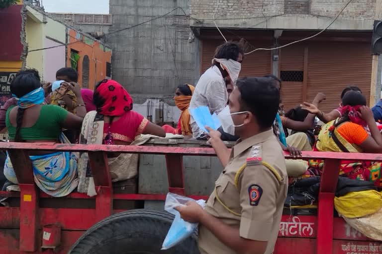 Masks distributed by the traffic police to sugarcane workers