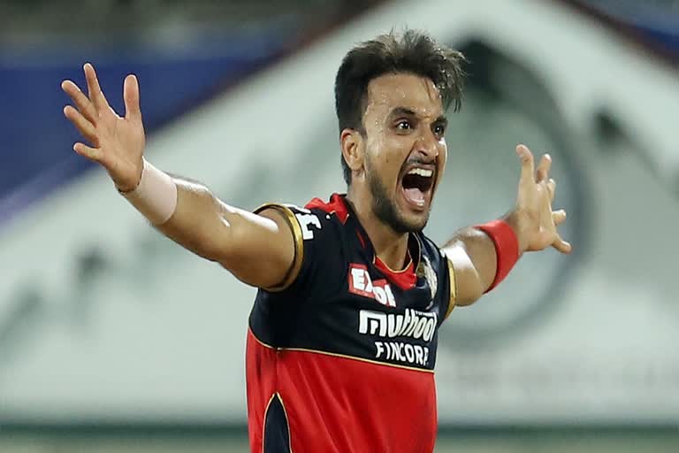 IPL2021: Harshal patel holds purple cap