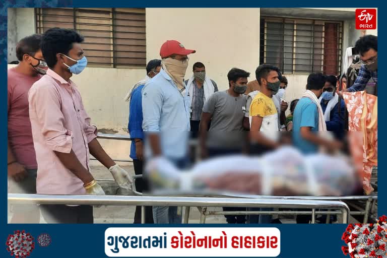 ડીસાની સરકારી હોસ્પિટલમાં સારવાર લઈ રહેલા દર્દીઓને ઓક્સિજન ના મળતા મોત