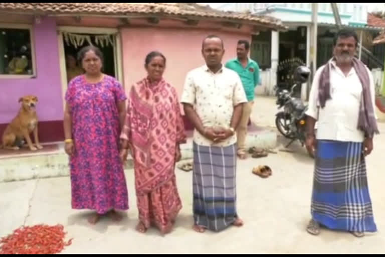 Covid-19 pandemic unites parents and Son after 20 years  കൊവിഡ് തിരിച്ചു നൽകിയത് രണ്ട് പതിറ്റാണ്ട് മുൻപ് നഷ്ടപ്പെട്ട മകനെ...  Covid-19  pandemic  unites parents and Son  കൊവിഡ് മഹാമാരി