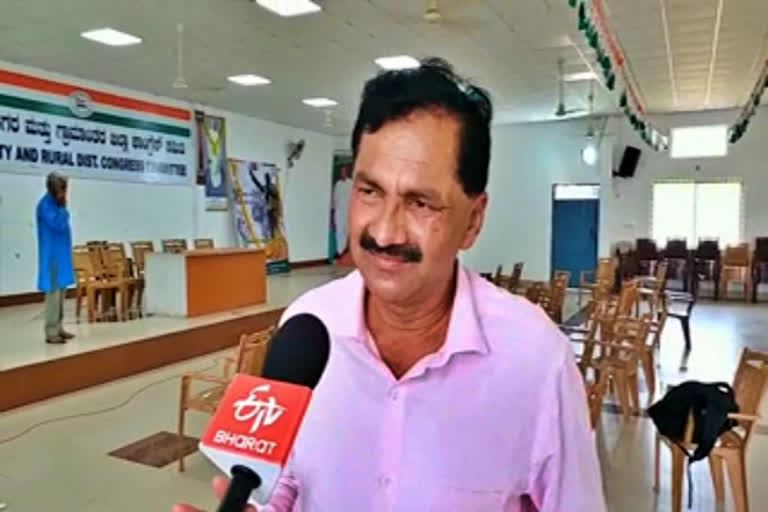 KPCC spokesperson M Laxman